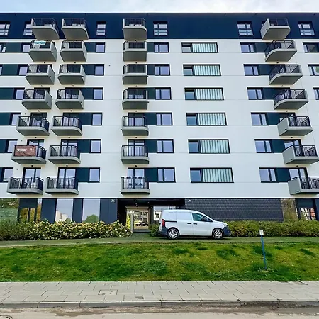 Nowoczesny Z Parkingiem I Klimatyzacja W Poznaniu By Renters Apartment Posen